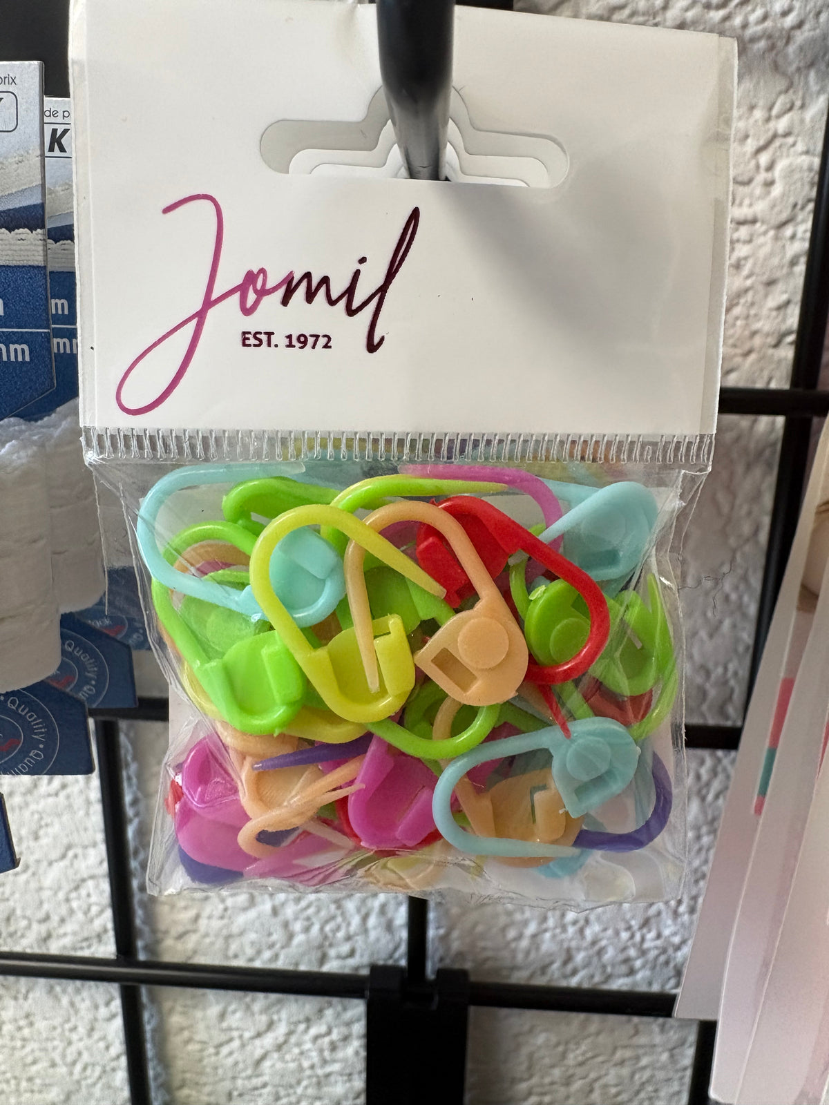 Stitch markers