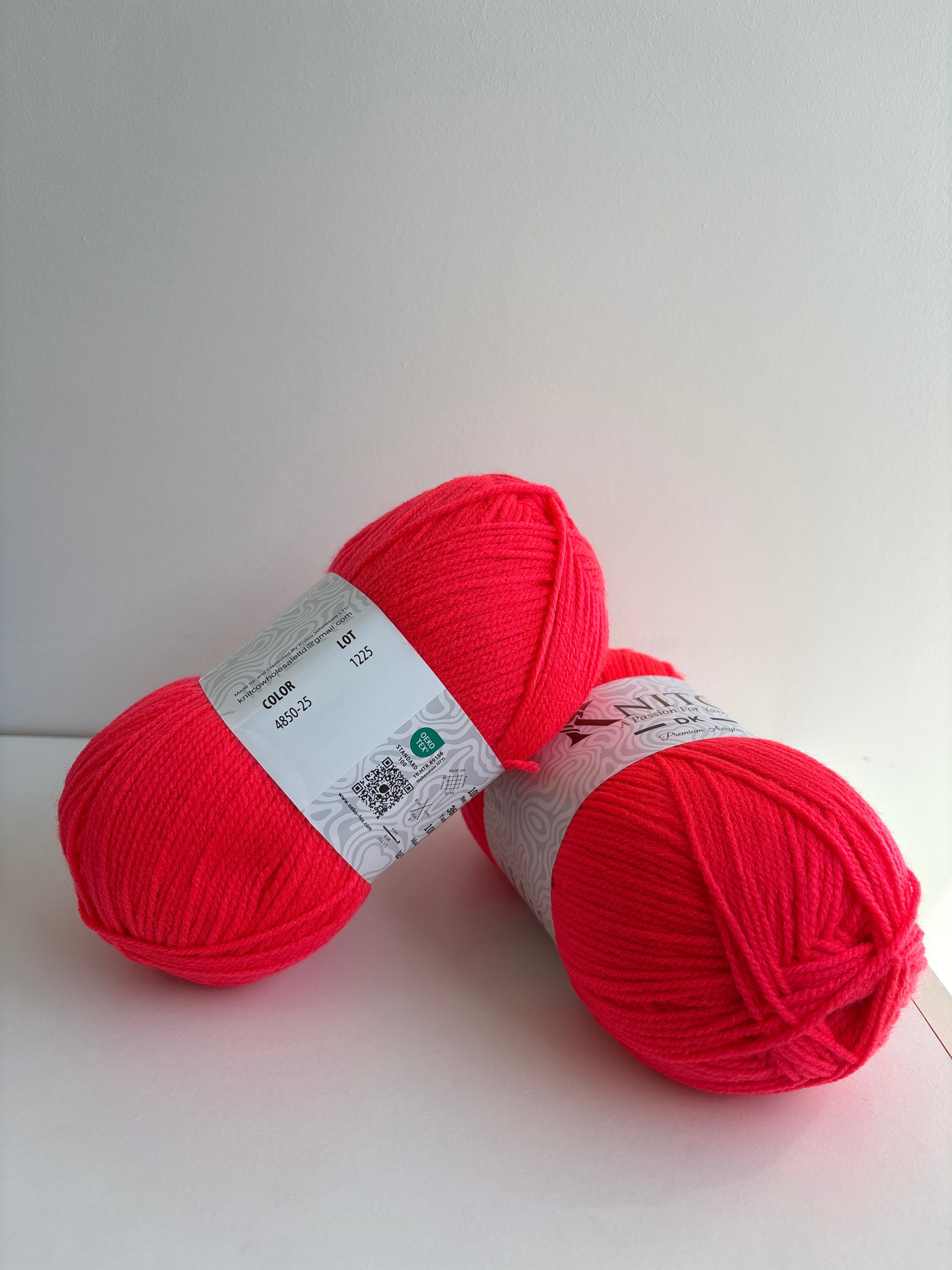 Knitco Premium 100g DK