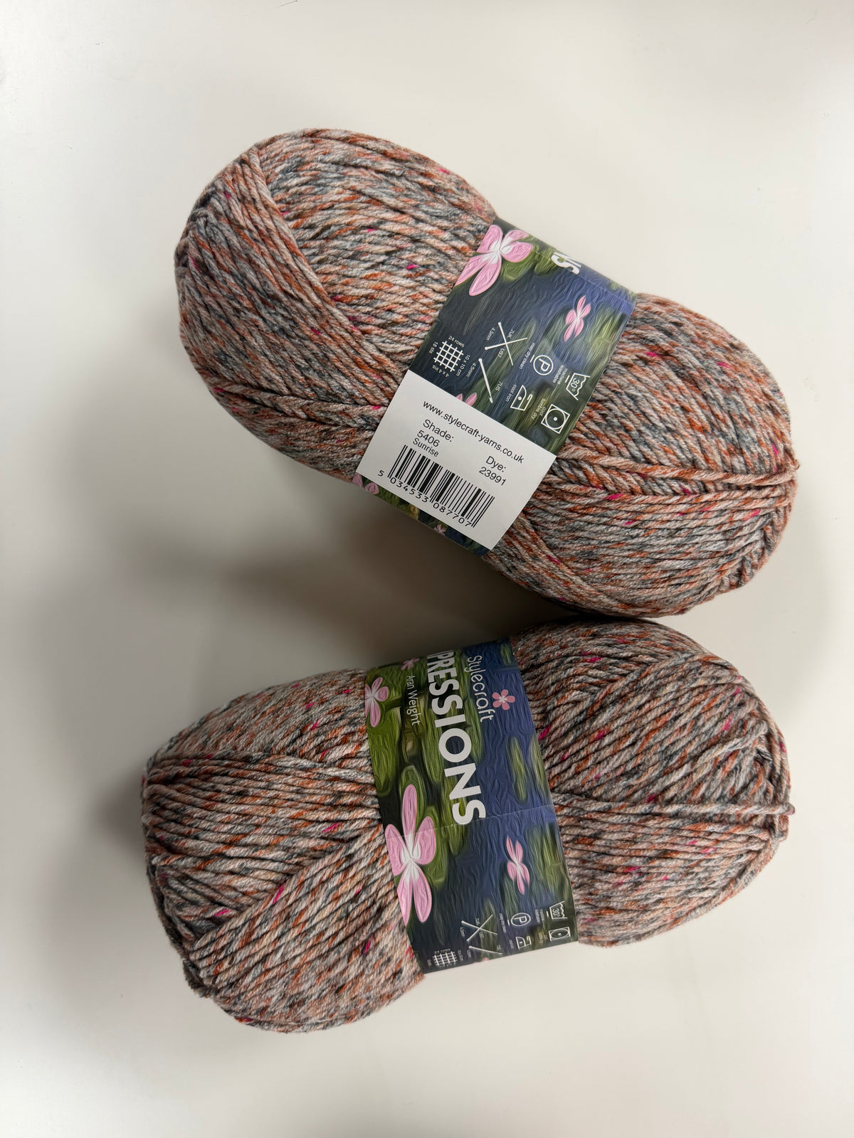 Stylecraft impressions 100g Aran 100% Acrylic