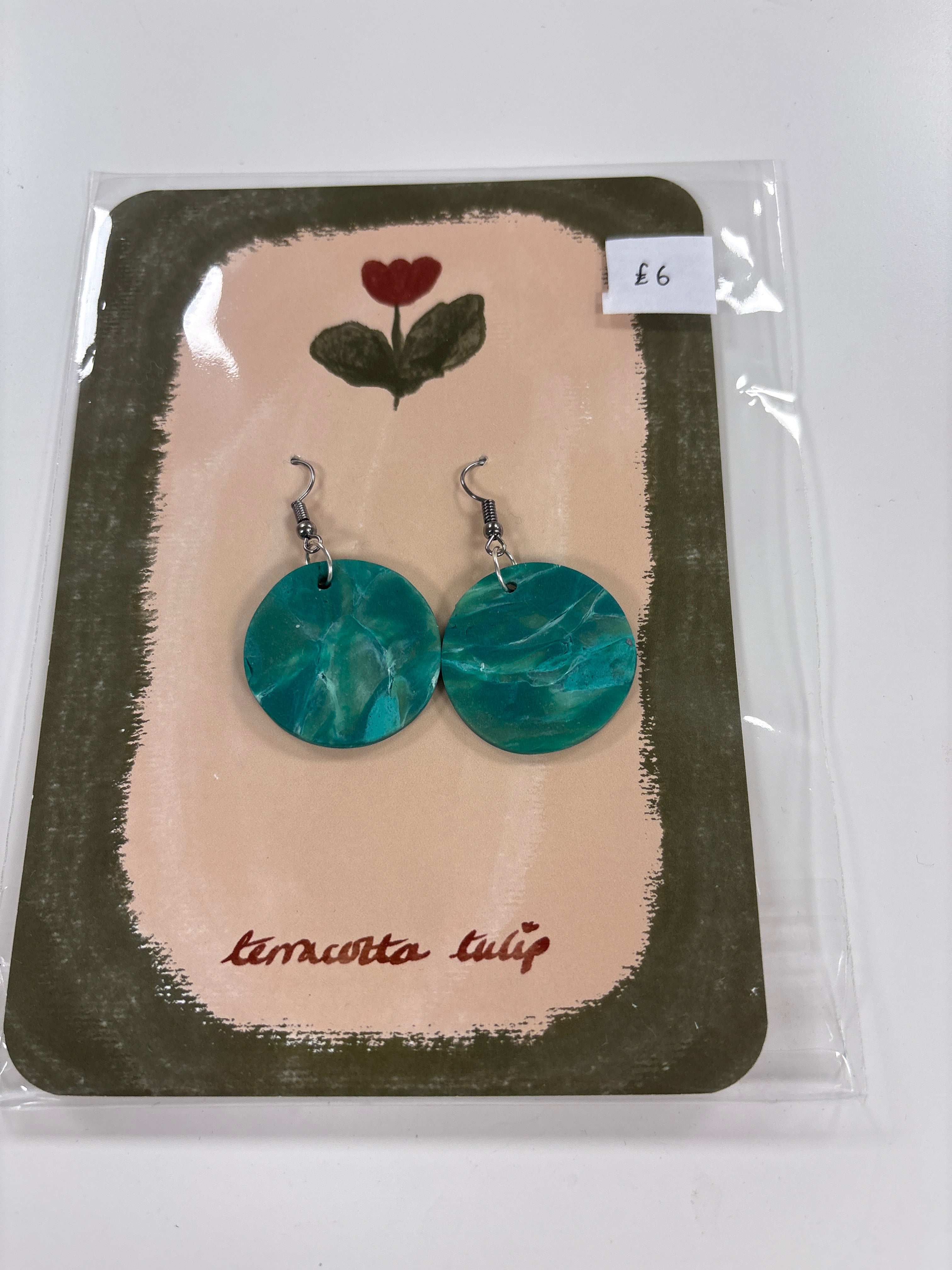 Turquoise Circle 17