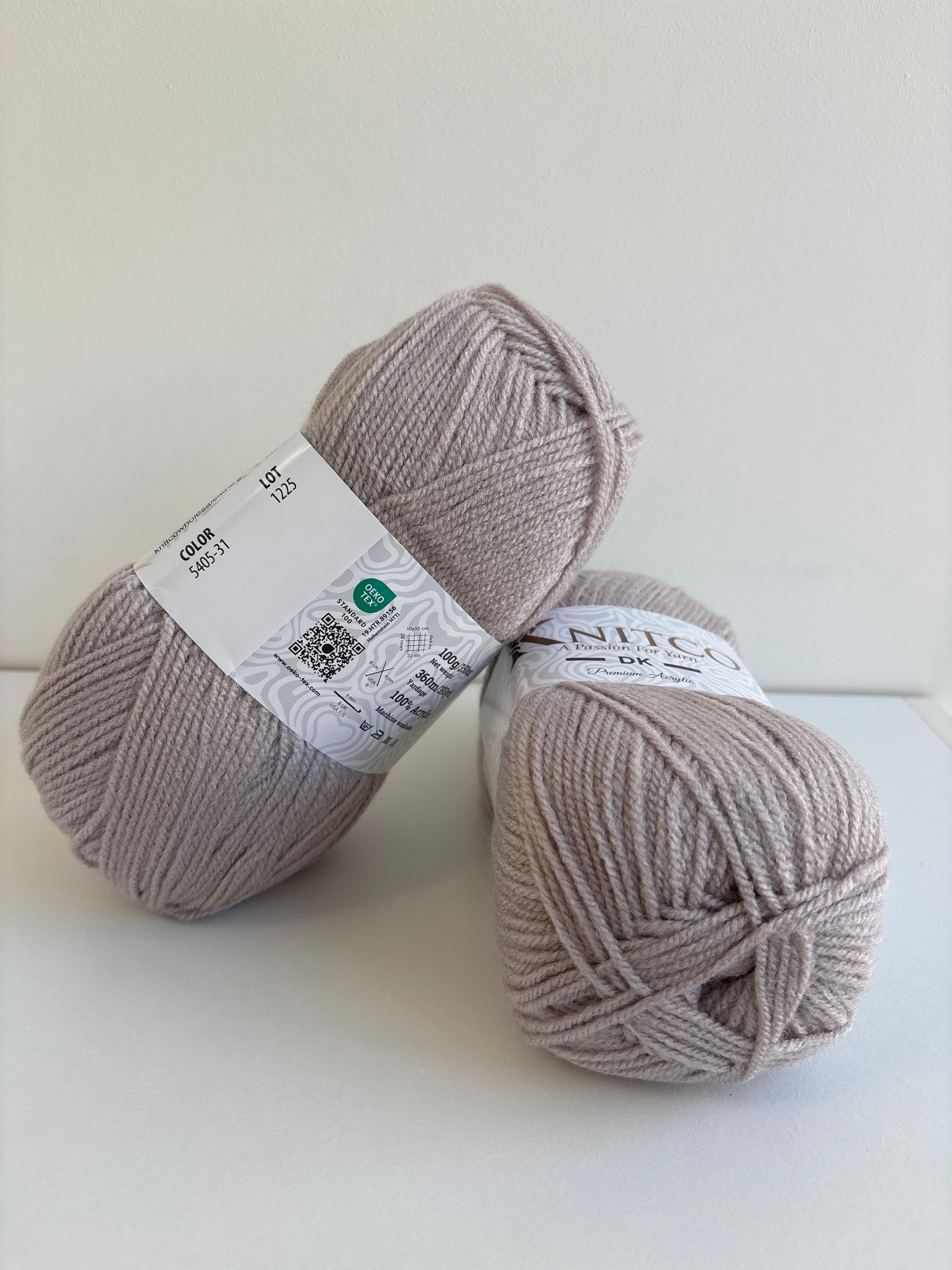 Knitco Premium 100g DK