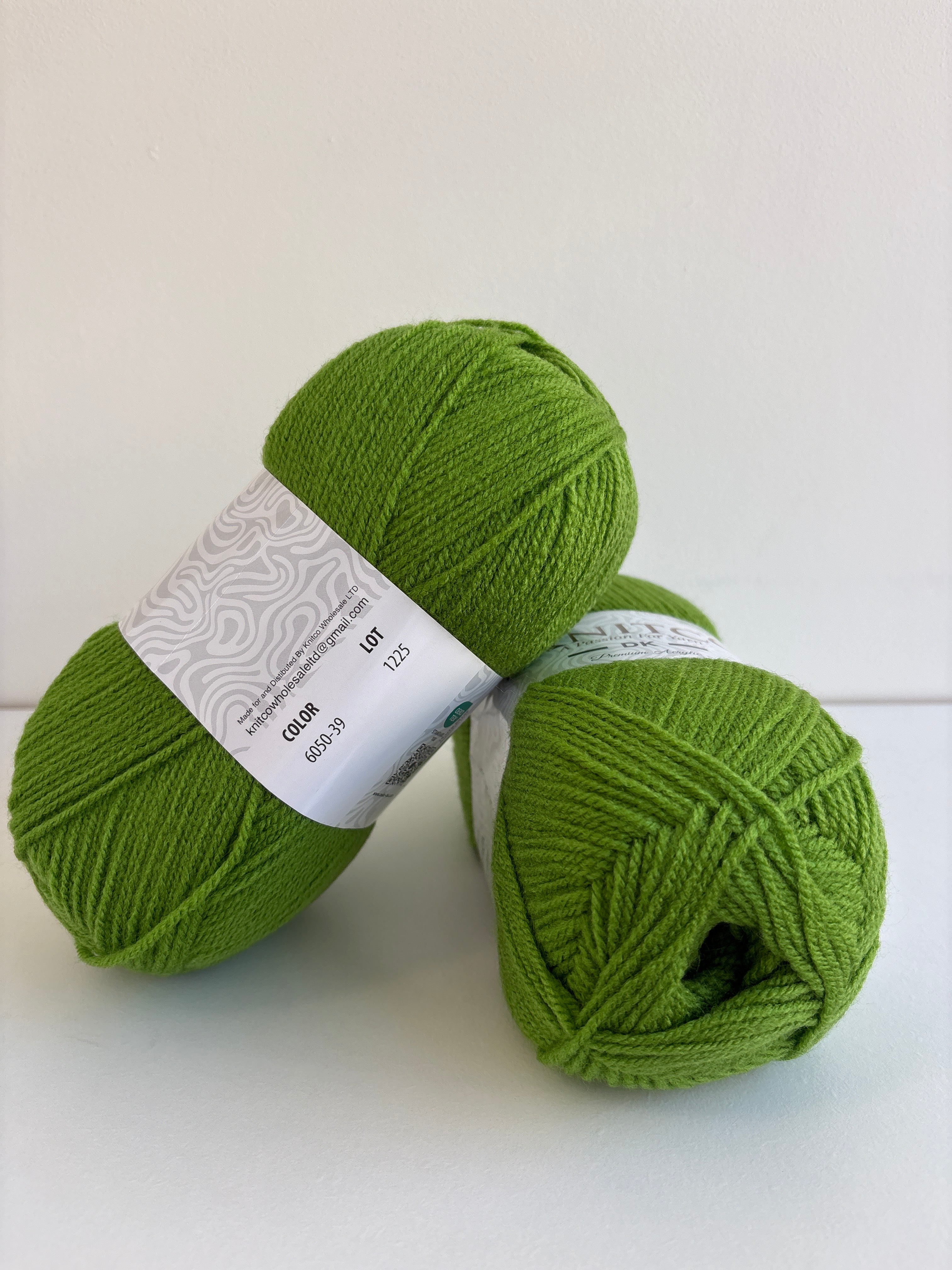 Knitco Premium 100g DK
